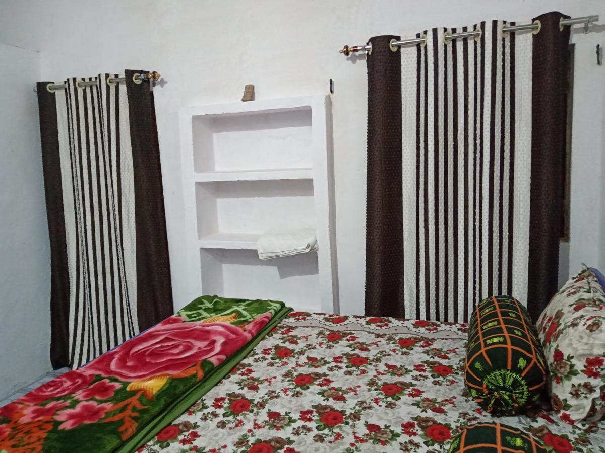 Holiday Home Stay Khajurāho Extérieur photo